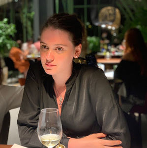 Meet your Posher, Ani